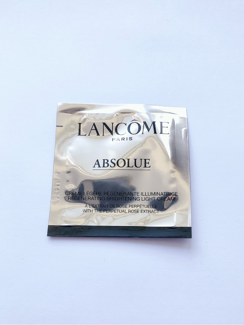 10/$10 Lancôme Absolue Regenerating Brightening Light Cream French beauty